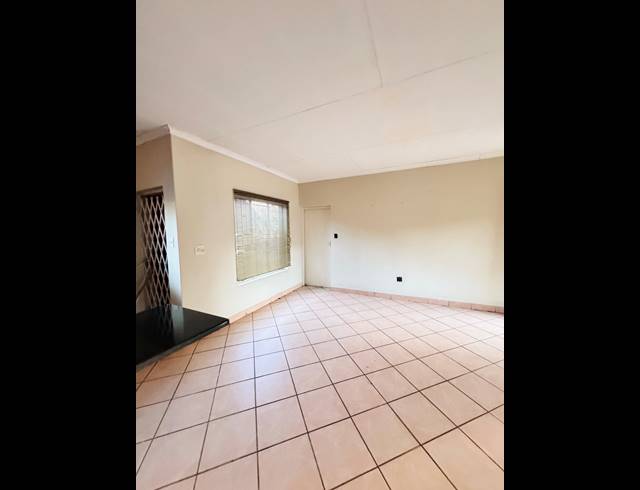 3 BEDROOM FREESTANDING FOR SALE IN MINERALIA
